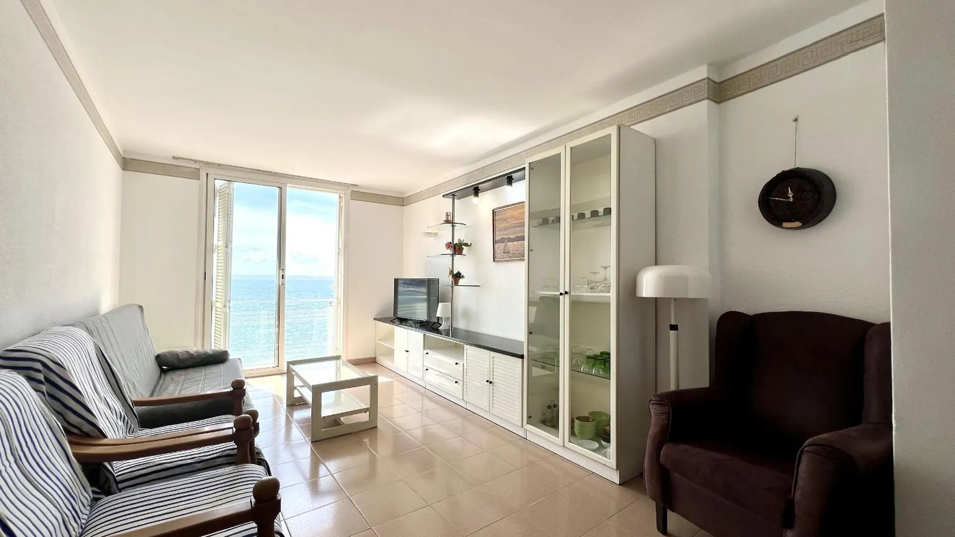 Rhode Vista Al Mar Apartment Roses