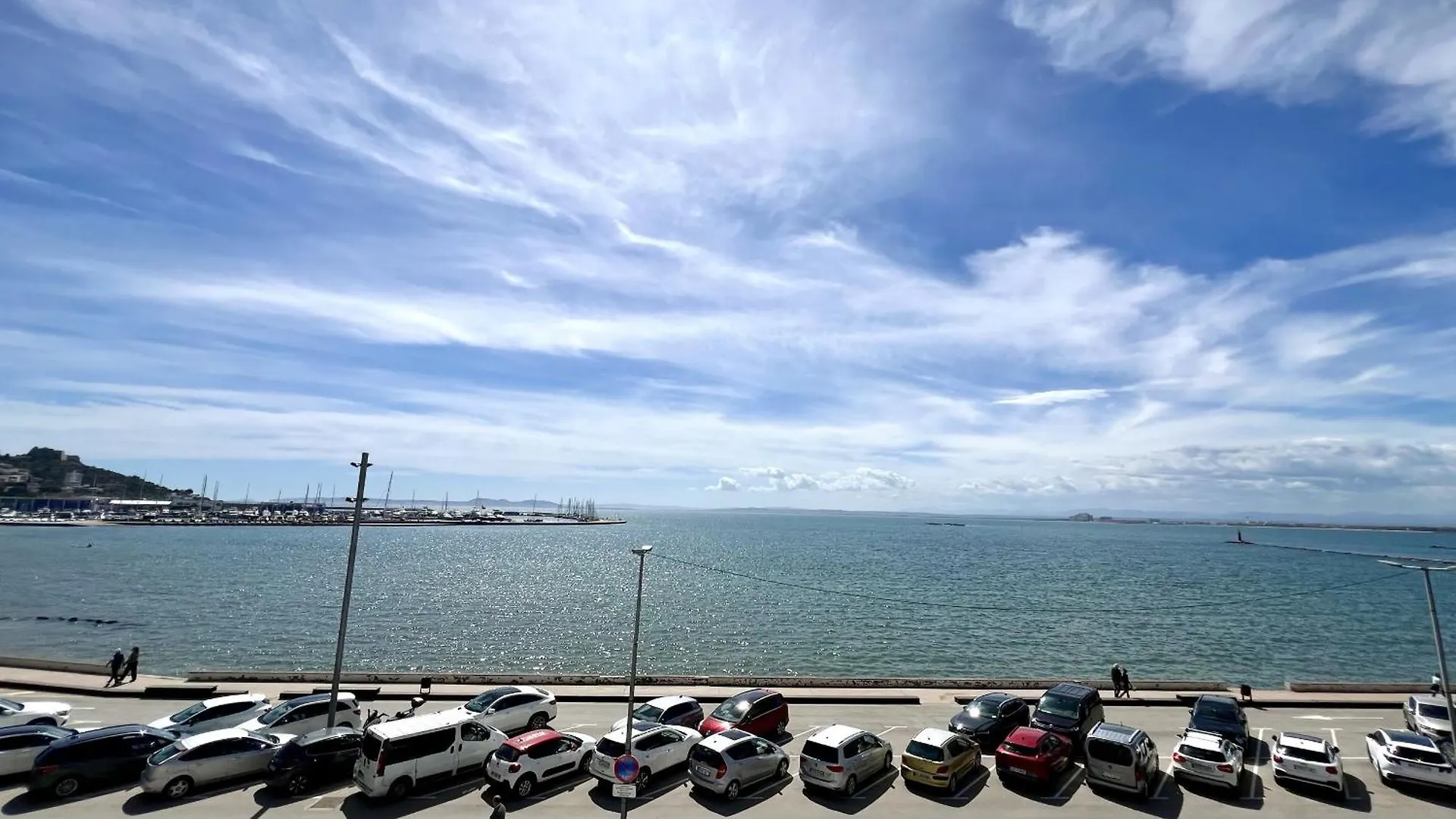 Rhode Vista Al Mar Apartment Roses