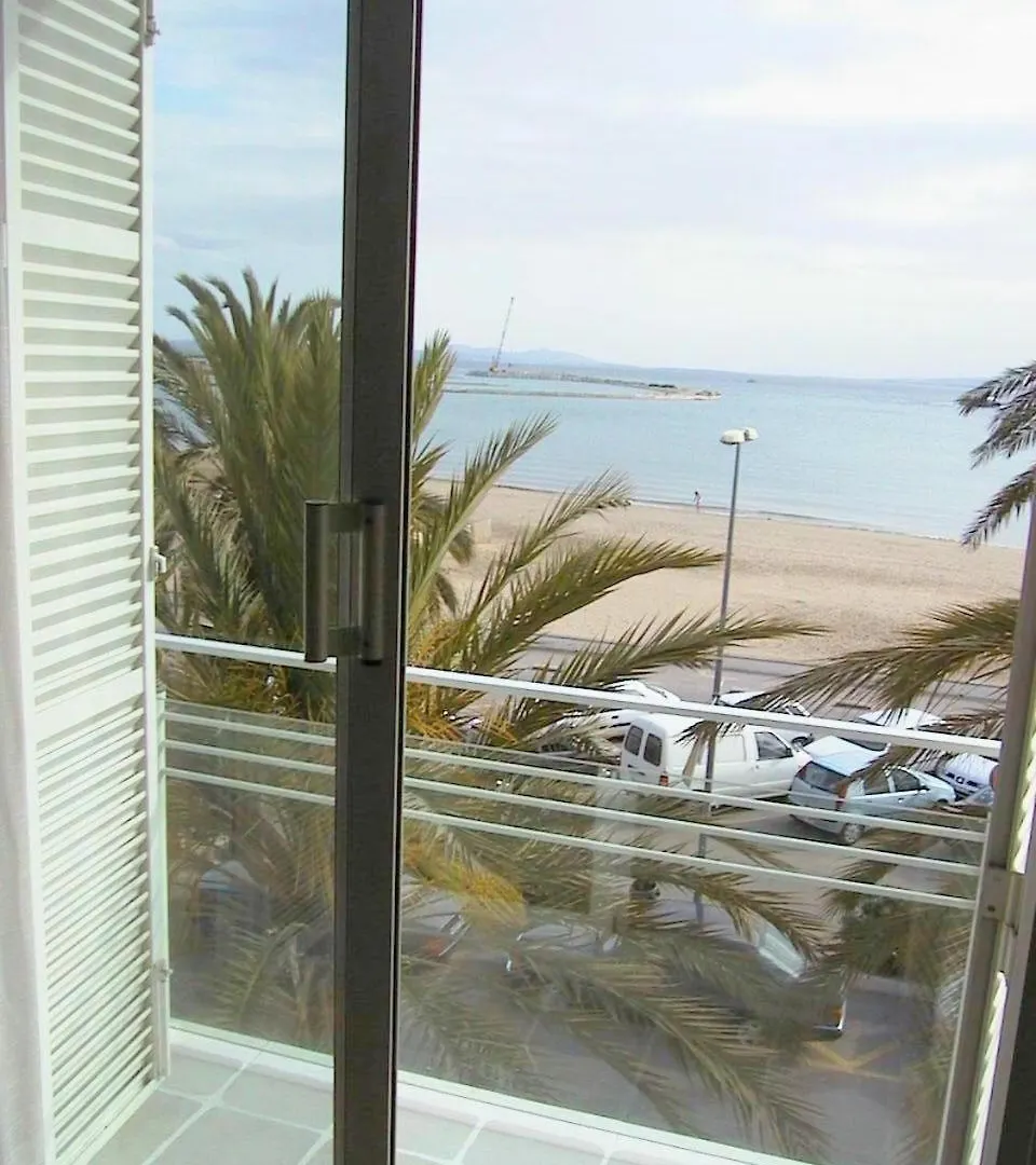 Rhode Vista Al Mar Apartment Roses