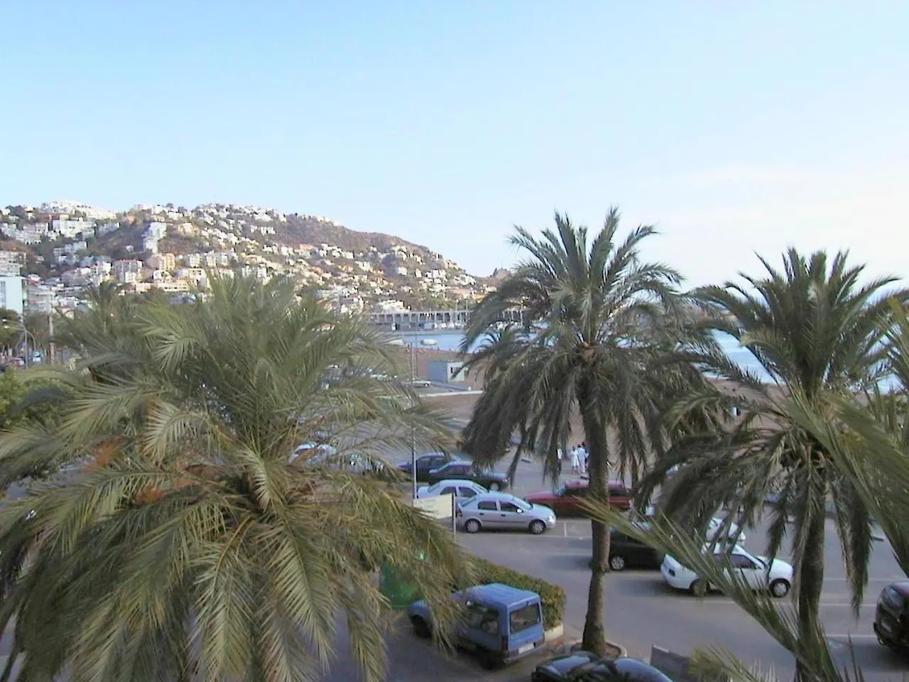 Rhode Vista Al Mar Apartment Roses
